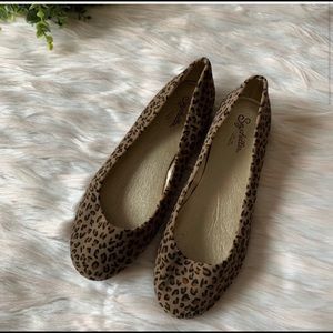 Anthropologie Seychelles Leopard Flat Shoe